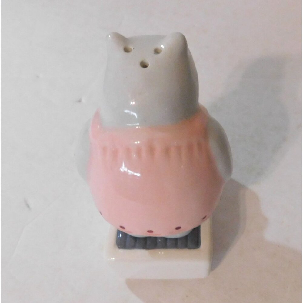 Clay Art Fat Chance Salt Pepper Shakers Hippo on the Scale 7565 Vintage 1992 - Picture 6 of 11